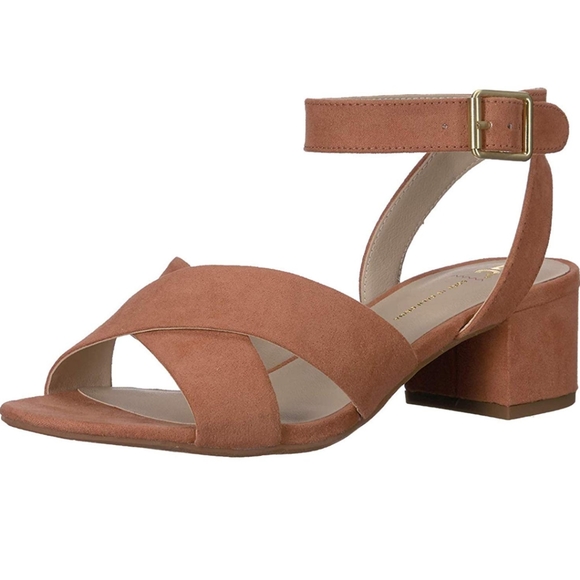 BC Footwear Shoes - NWOB BC Smell the Roses Heeled Sandal